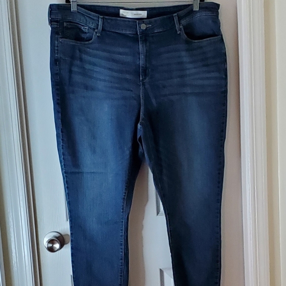 Signature by Levi Strauss Denim - Levi's Plus Size Jeans Size 20